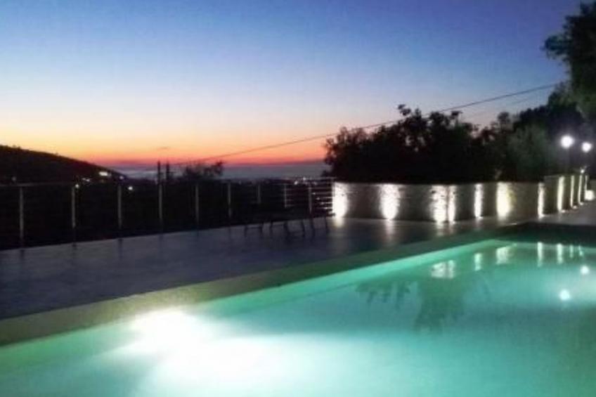 Zwei-Zimmer-Penthouse-Wohnung mit Terrasse mit Meerblick - foto 41