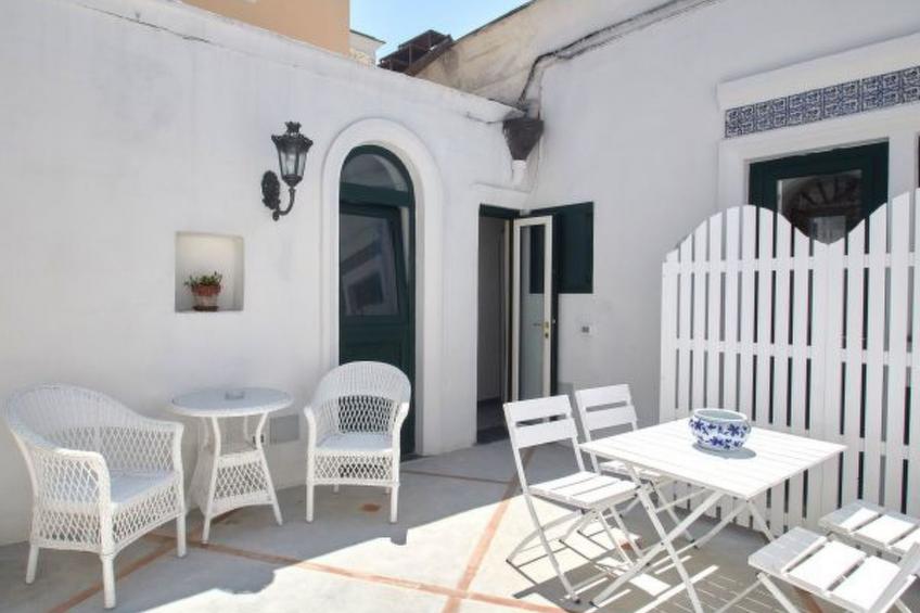 L'affresco caprese a 10 minuti dalla piazzetta - foto 23