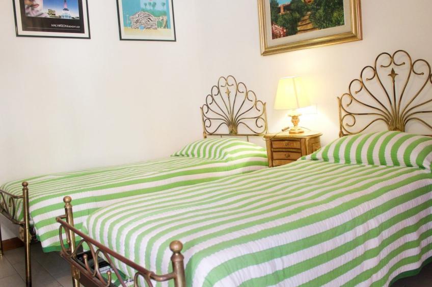 Sehr zentral mit Parkmöglichkeit - foto 19