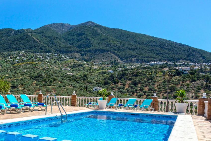 Familienhaus mit großzügigen Außenanlagen - foto 51