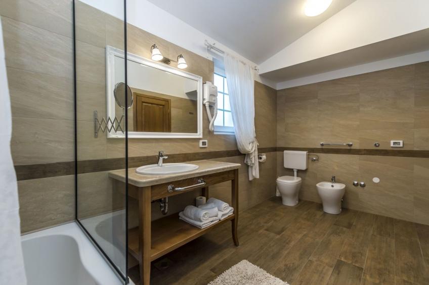 VILLA CON WELLNESS A 1 KM DAL MARE - foto 38