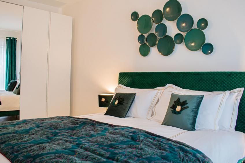 "Chic City Escape 2B" - foto 17