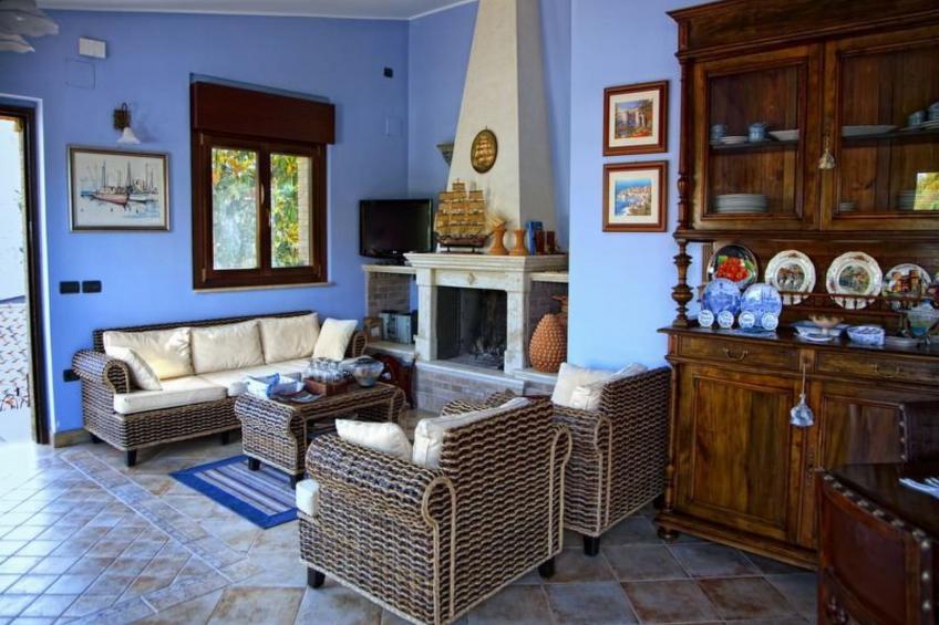 Villa mit privatem Pool in der Nähe der Strände von Palmi - foto 10