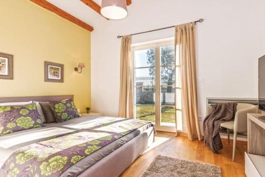 Villa "Magnolia" mit Schwimmbad, Sauna und Jacuzzi - foto 14