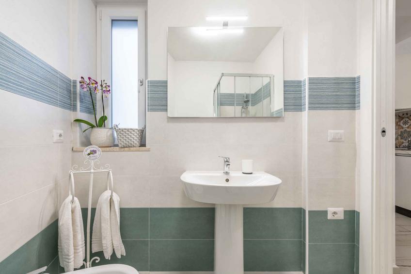 Vakantiehuis met wasmachine, balkon en terras - VW-YWV8V - foto 31