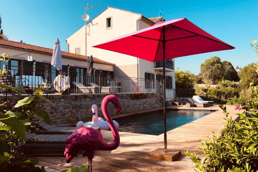 Ferienvilla mit Blick auf das Wasser