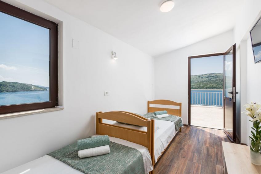 Seaside Villa Lara mit beheiztem Swimmingpool - foto 26