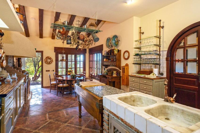 Beheiztes Hallenbad und Freibad - foto 45