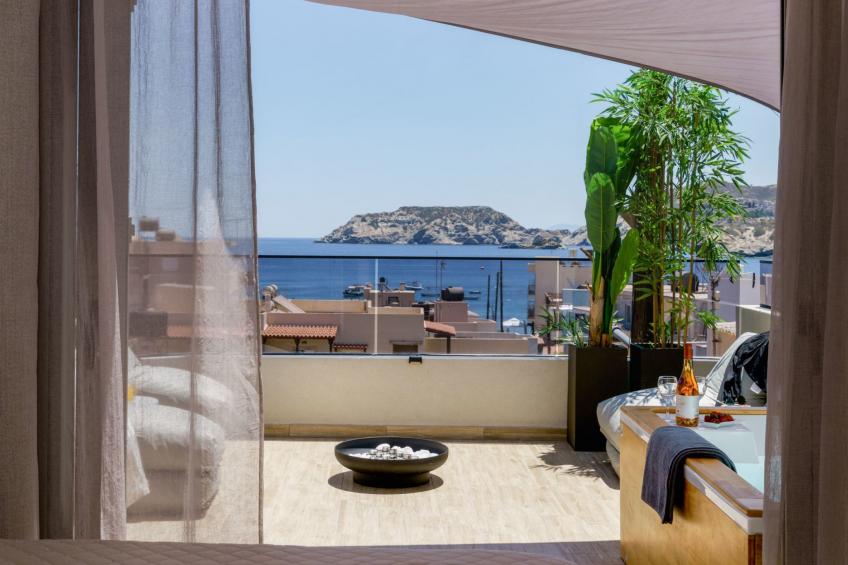 Neue Charavgi Suite mit Jacuzzi, 40m vom Strand entfernt - foto 2