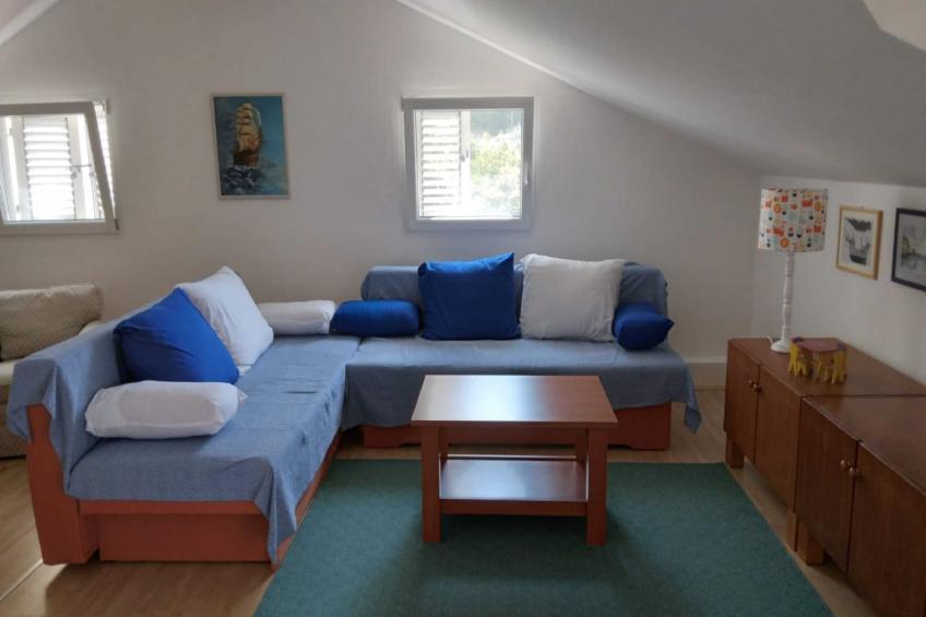 Apartment Luna - One Bedroom Apartment with Terrace and Sea View (Molunat)