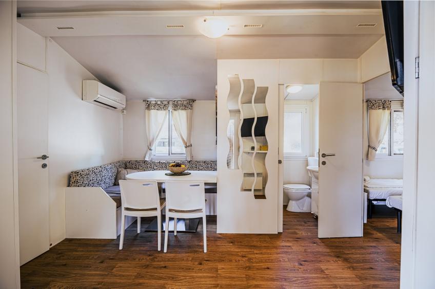 Waterside Retreat Mobile Homes with Thermal Riviera Tickets - Three Bedroom Mobile Home with Lake View (owner 6) - foto 7