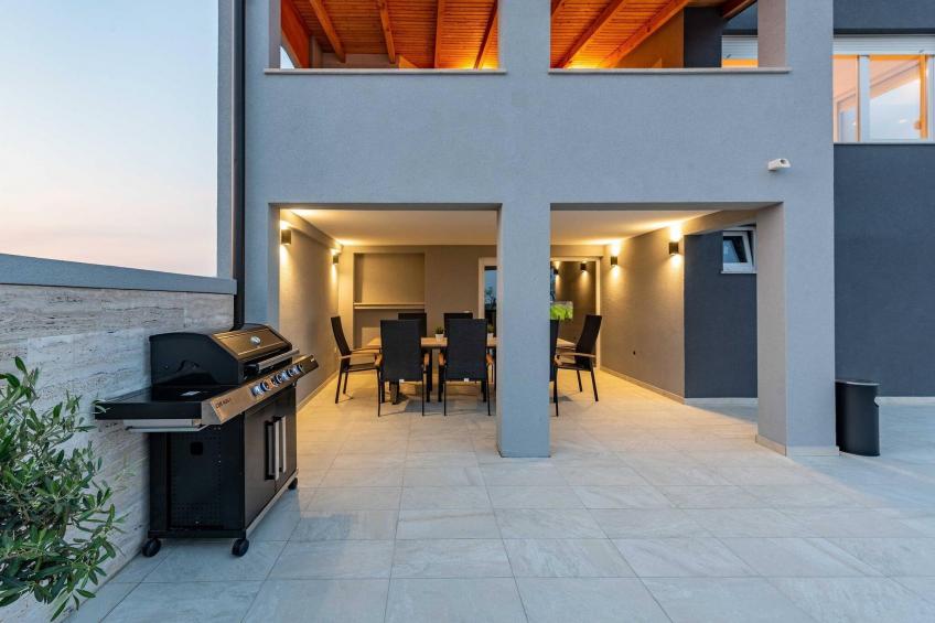 Villa Pezer with heated pool & sauna - foto 45