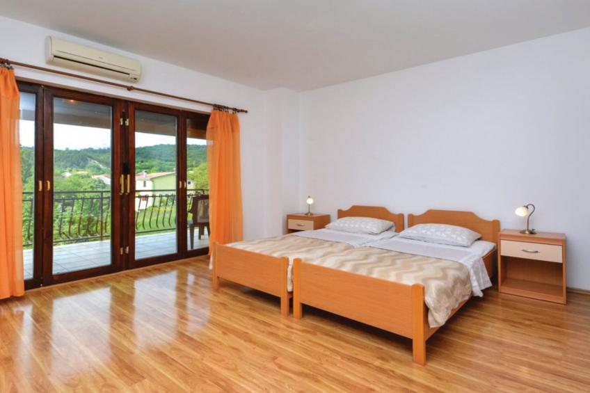 Sobe Melada - Twin Bedroom With Balcony and Mountain View (A3) - foto 4