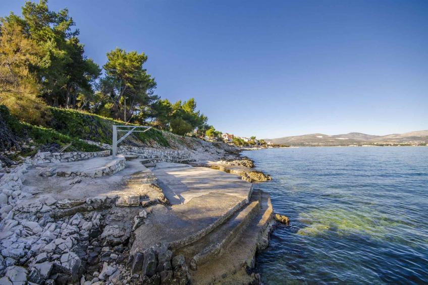 Holiday apartment with air conditioning, balcony and sea view in Slatine - BF-9GZB3 - foto 33