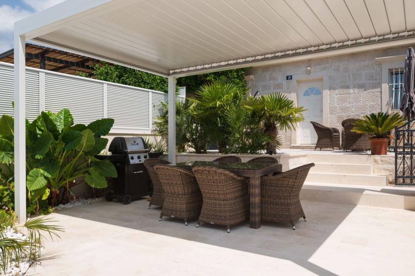 Suartini Viganj mit einem Pool - foto 36