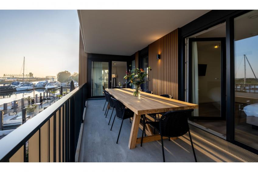 Harbour Loft 1K Residence Marina havenzicht