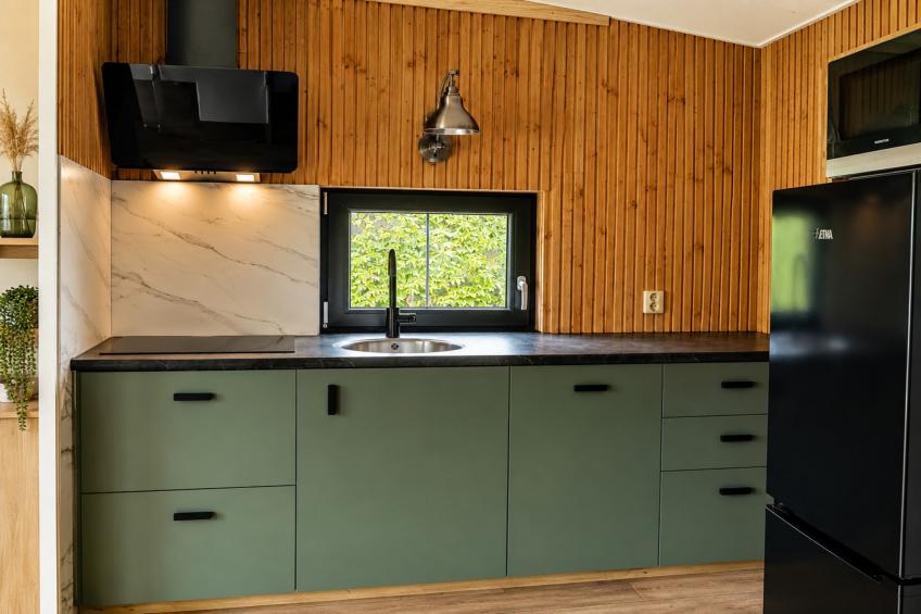 Knus chalet In een rustige omgeving met vijver - foto 3
