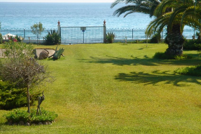 Aus dem Garten direkt an den Strand - foto 10