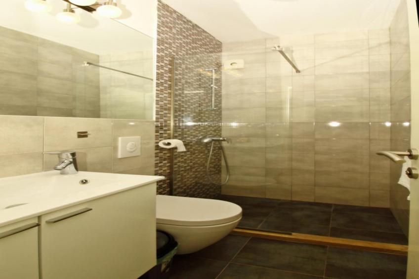 Apartments Dubreta - Two Bedroom Apartment with Balcony - foto 11