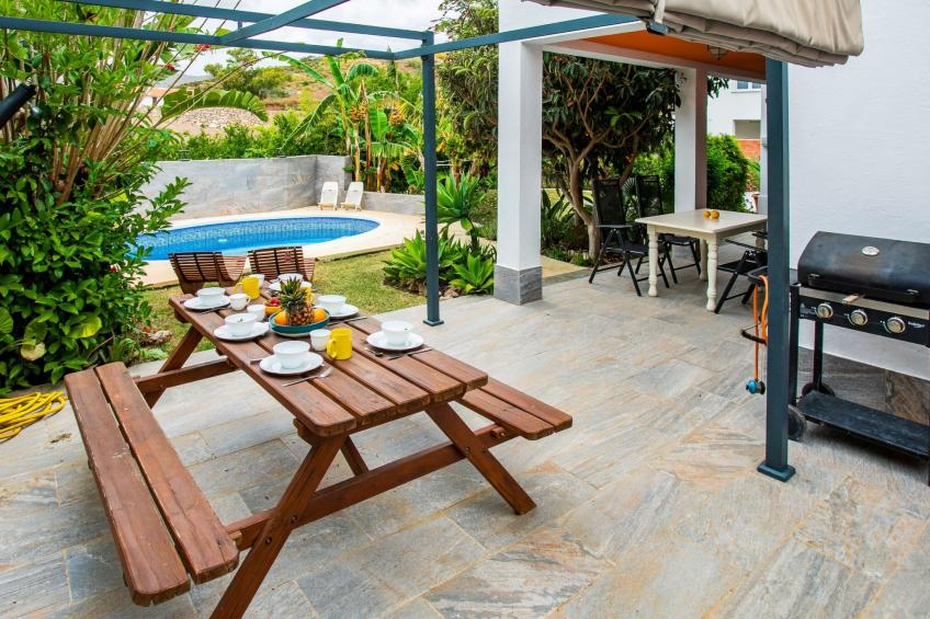 Los Delfines - foto 2