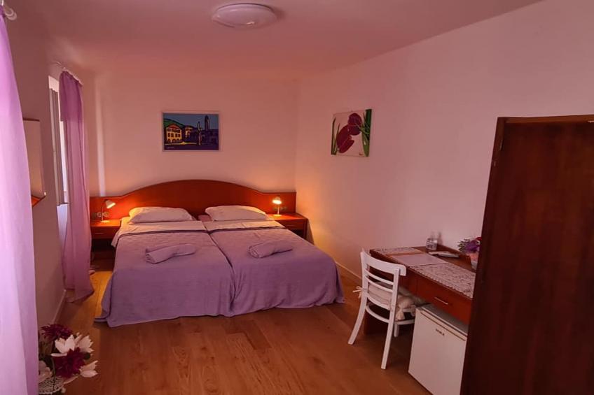 Rooms Milena - Double or Twin Room with External Private Bathroom - foto 9