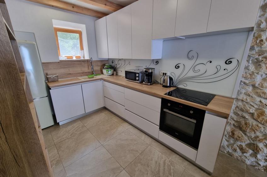 Steinhaus mit privatem Außenpool - foto 18