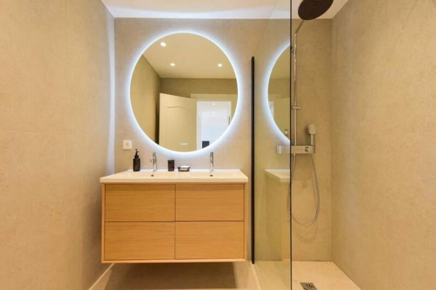 Résidence 2p Standing, Plage à Pied, Vue Mer, Garage. - foto 3