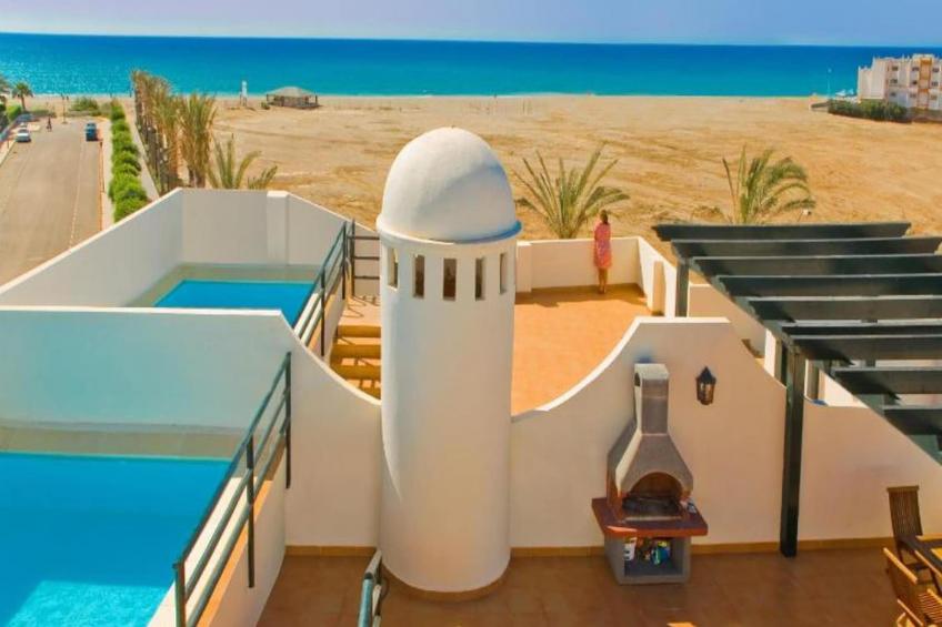 Ático con piscina privada - foto 4