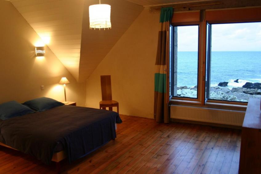 Ferienvilla mit Blick auf das Wasser - foto 10