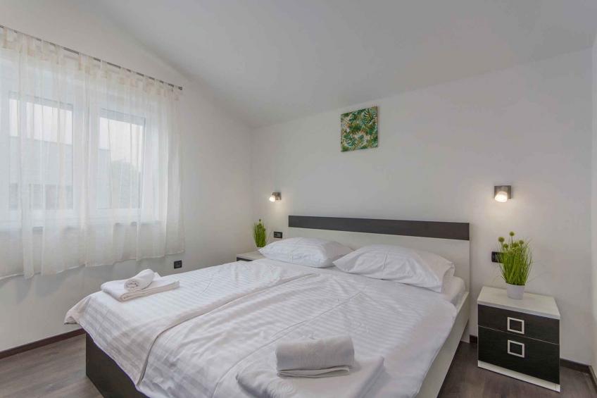 Holiday apartment with pool - BF-NXGFC - foto 25