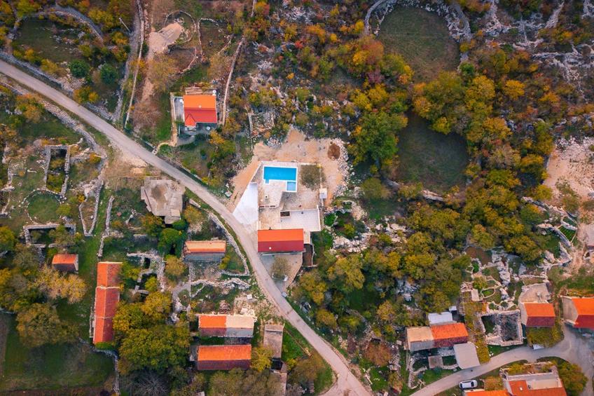 Stipanovi Dvori mit Bergblick - foto 4