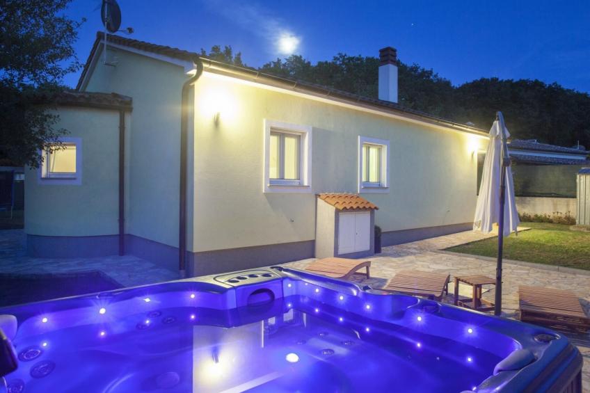 in Vintijan mit Großem Whirlpool - foto 37