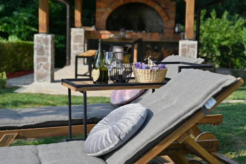 Lavanda Land - Villa Tanya Mrežnica - Three Bedroom Holiday Home with Hot Tub - foto 19