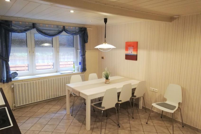 Geräumiges Ferienhaus in Holzerath mit Garten - foto 8