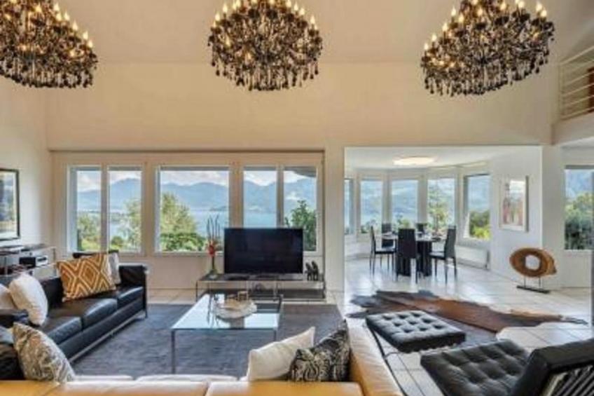 für 14 Personen ca. 500 qm