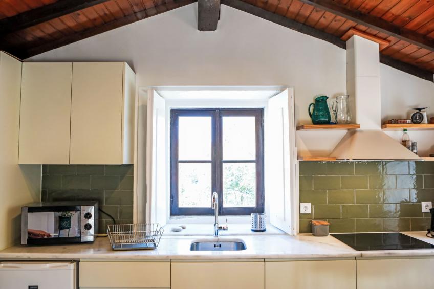 Kleines Ferienhaus mit Terrasse und Parkplatz - foto 10