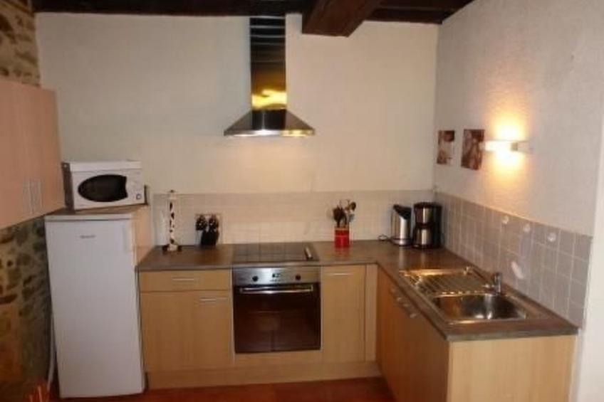 Gemütliches Steinhaus mit toller Sonnenterrasse inmitten von Feldern und Wiesen - foto 9