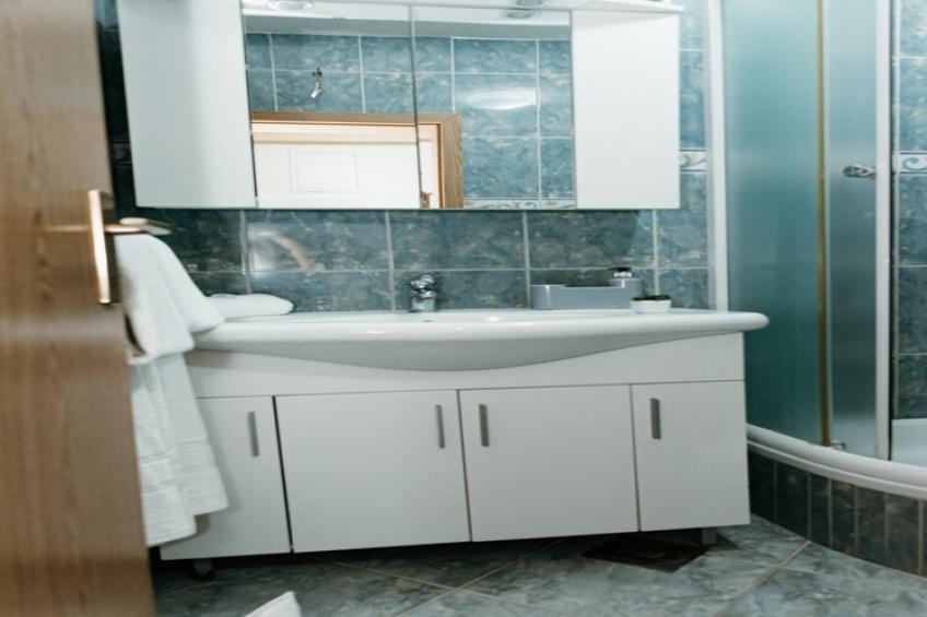 Apartments Dragobratović - Studio Apartment with Terrace and Sea View (Apartment 1) - foto 7