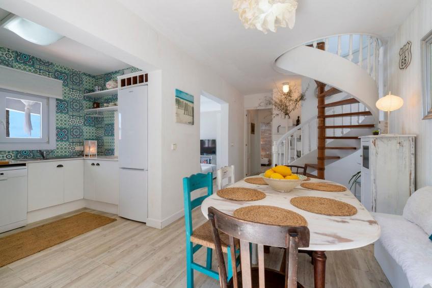 Strandnahe Villa German mit großer Poolterrasse - foto 16