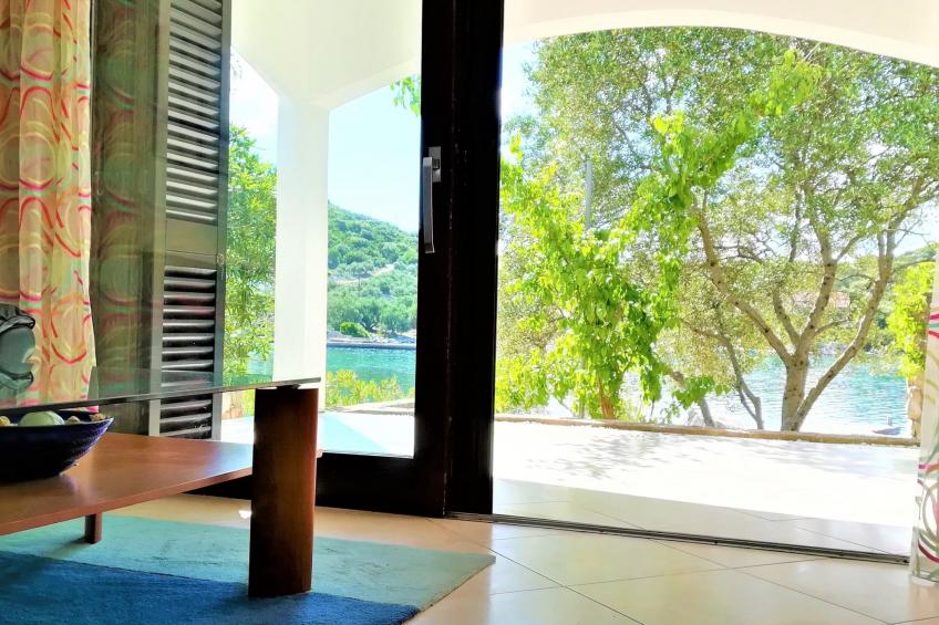 Anwesen mit Blick auf das Wasser - foto 46