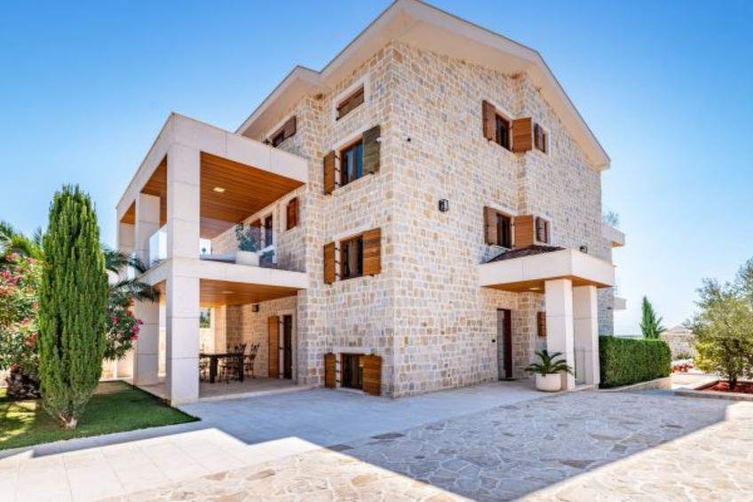 Villa Nena with heated pool, jacuzzi and sauna - foto 9