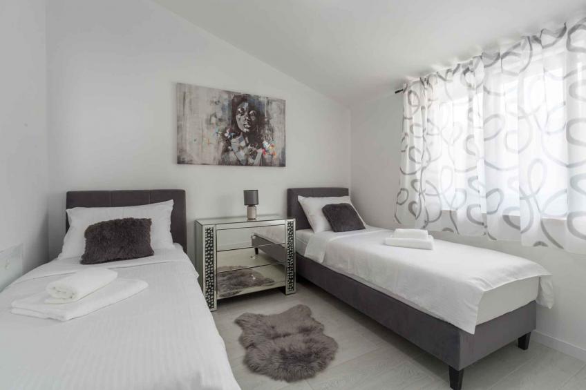Vakantiewoning met airconditioning en zwembad - BF-X6JBN - foto 39
