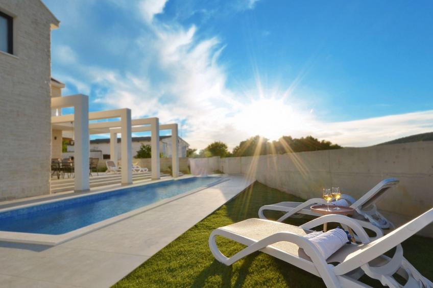 Haus in Dvornica mit privatem Parkplatz - foto 39