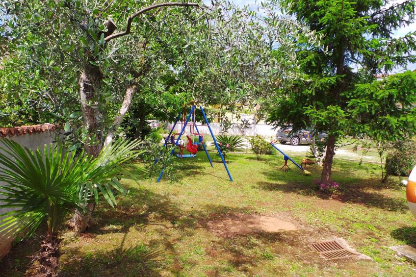 Vakantiewoning met een groot terras en barbecue - BF-X2G5 - foto 19