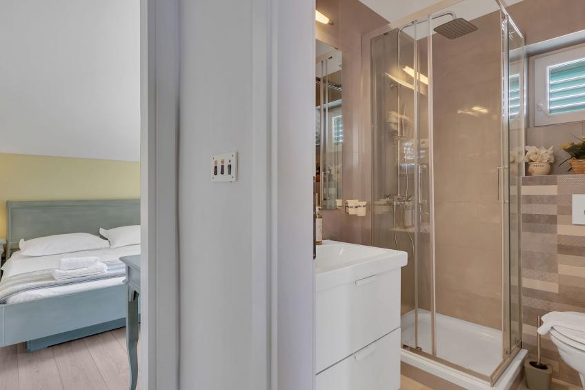 Villa Margitta mit Pool, Tennisplatz und Meerblick - foto 12