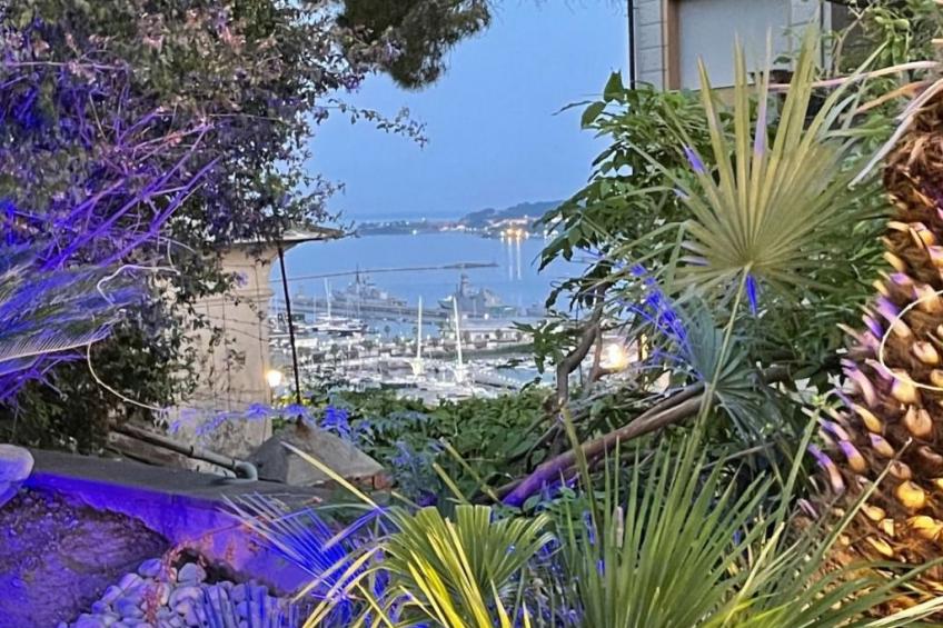 Vip Garten Whirlpool mit Meerblick im Herzen der Stadt - foto 3