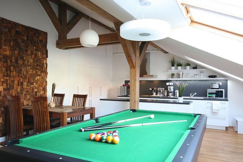 Luxuriöse Altbau-Dachgeschosswohnung in Prag - foto 9