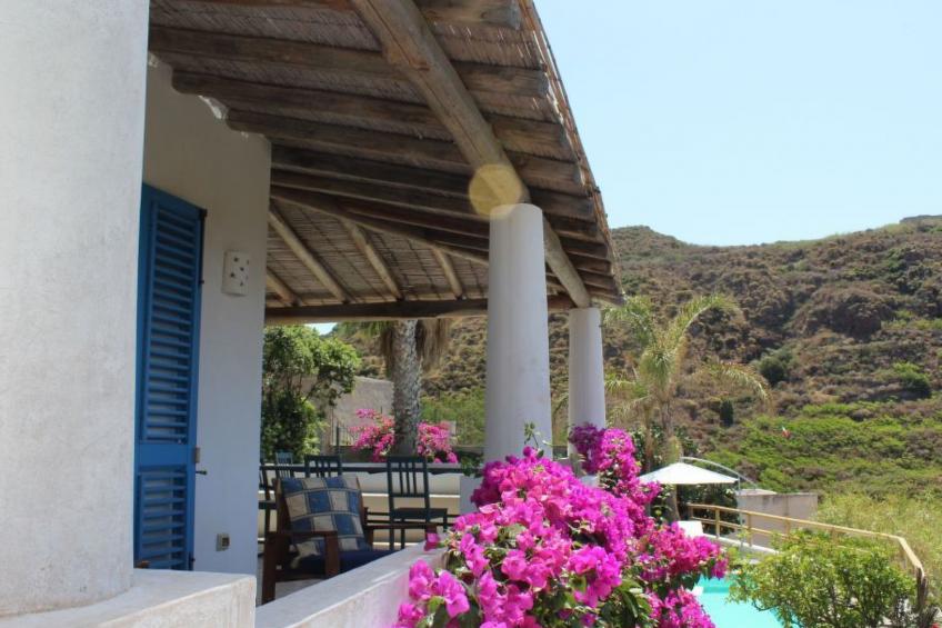 Ausgezeichnete Villa mit Schwimmbad, Panoramaterrassen - foto 17