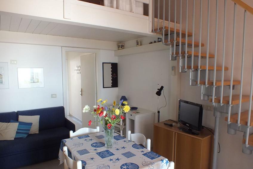 TERRASSENWOHNUNG MIT MEERBLICK - foto 14