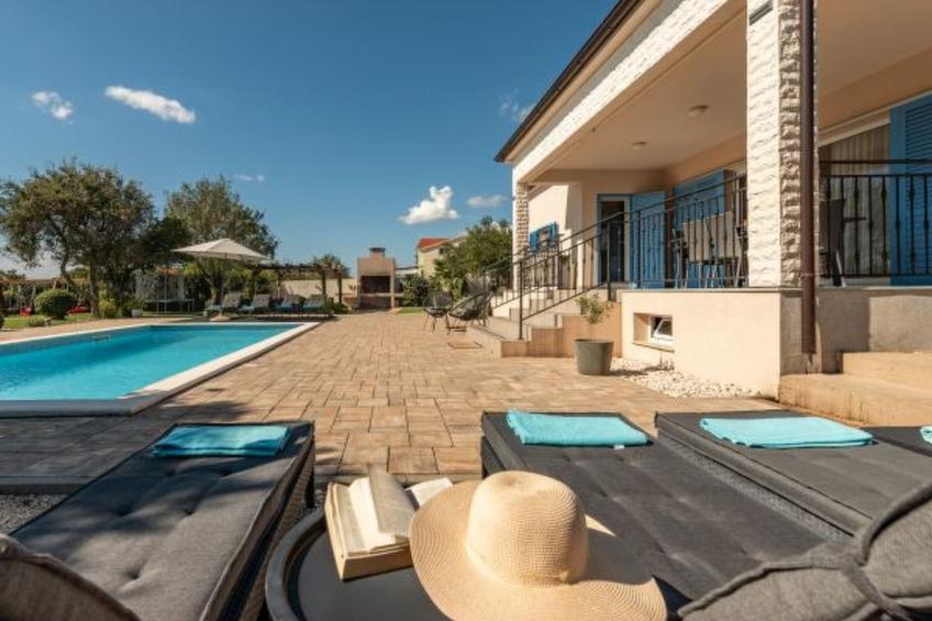 Casa Kamber with pool - foto 47